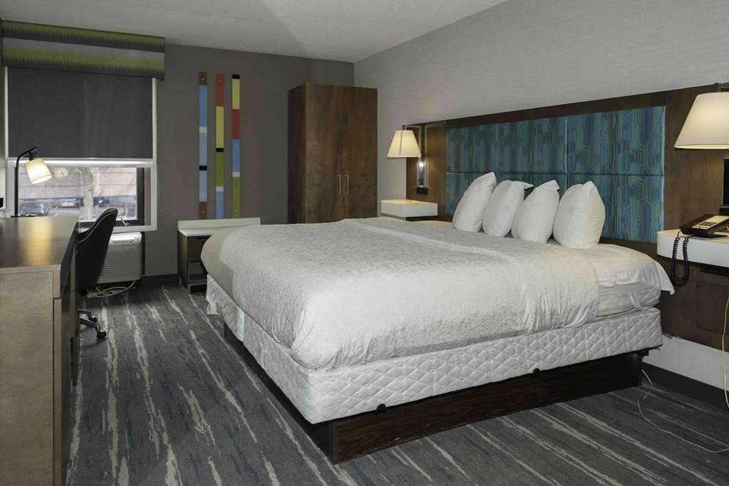 Hampton Inn St. Louis - Westport Maryland Heights Quarto foto