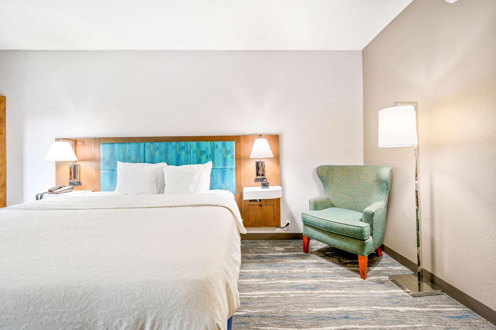 Hampton Inn St. Louis - Westport Maryland Heights Exterior foto